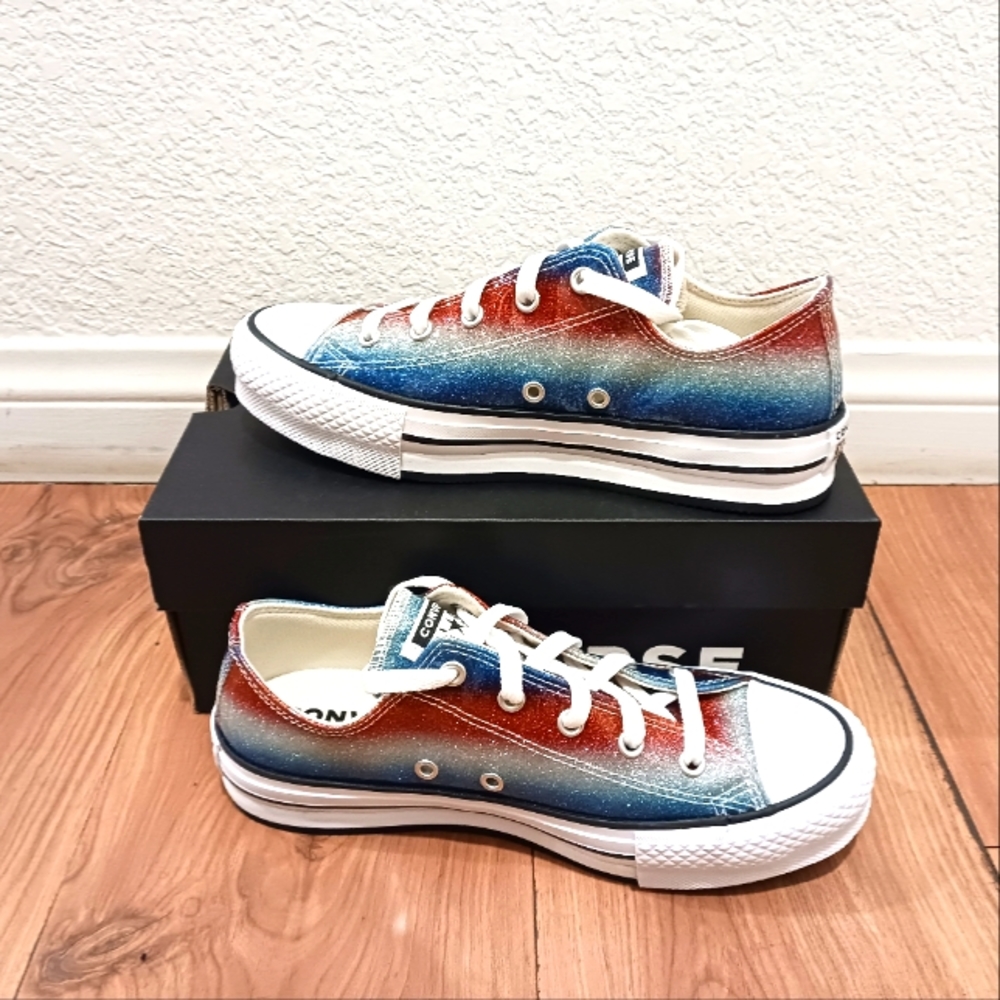 Converse - Picture 3 of 4